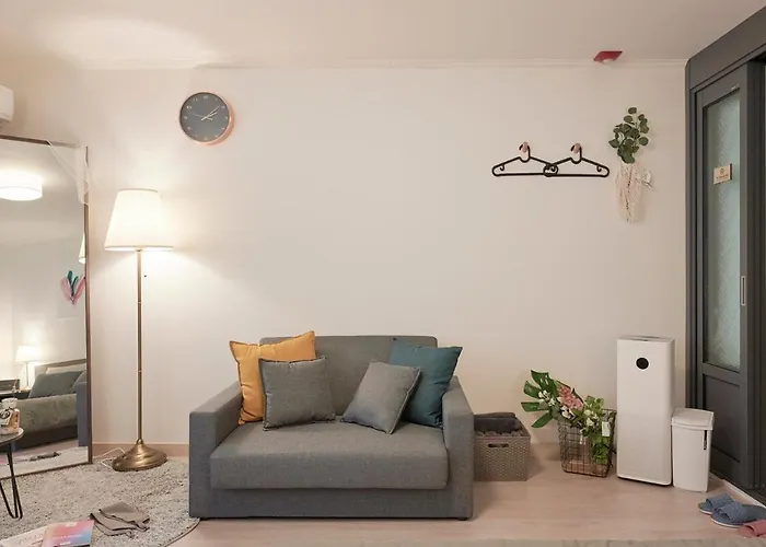 Апартаменты Hug1 Hapjeong Hongdae Nearby High End Сеул